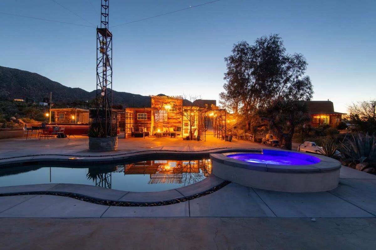 Renovated Lodge - Room 3 With Pool Access Joshua Tree Kültér fotó