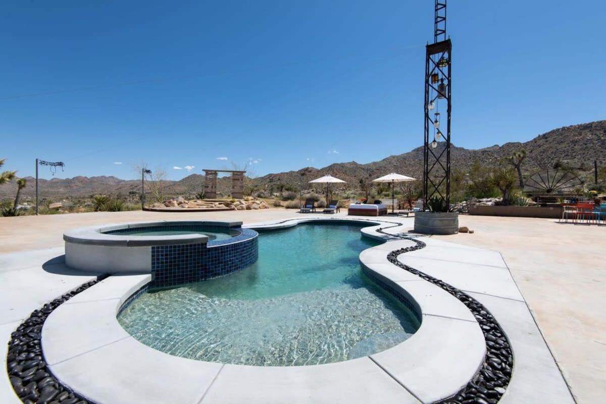 Renovated Lodge - Room 3 With Pool Access Joshua Tree Kültér fotó