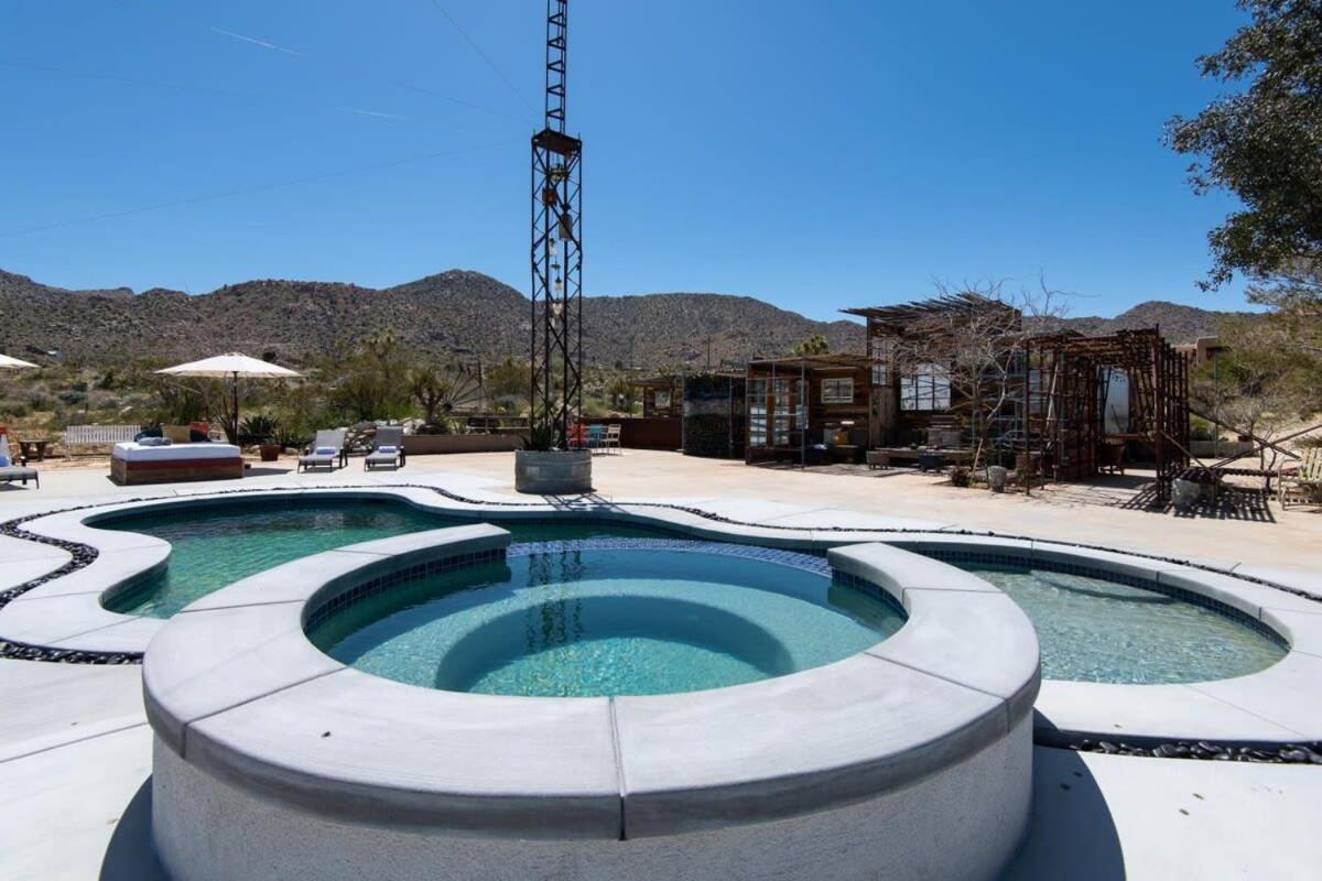 Renovated Lodge - Room 3 With Pool Access Joshua Tree Kültér fotó